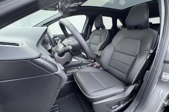 Mitsubishi Grandis (2025) thumbnail 5