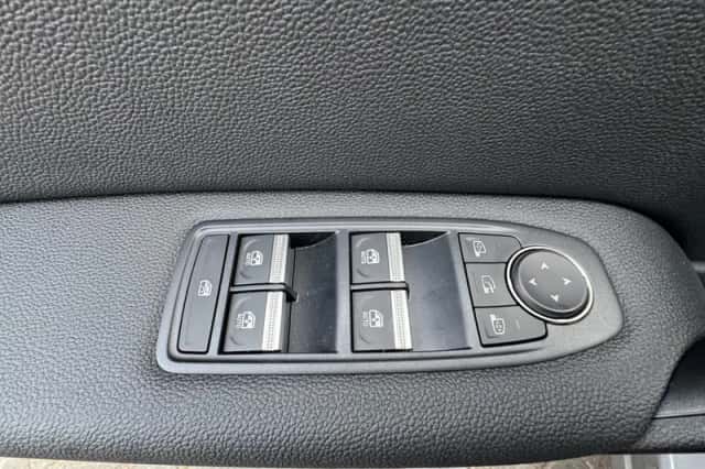 Mitsubishi Grandis (2025) thumbnail 47