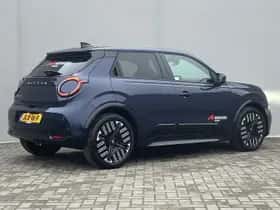 Nissan Micra (2025) thumbnail 3