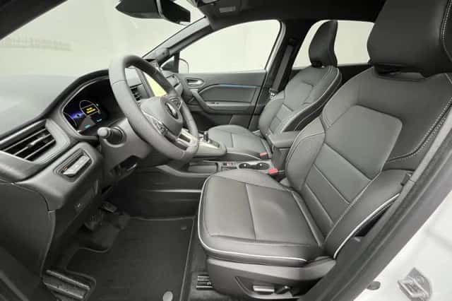 Mitsubishi Grandis (2026) thumbnail 9