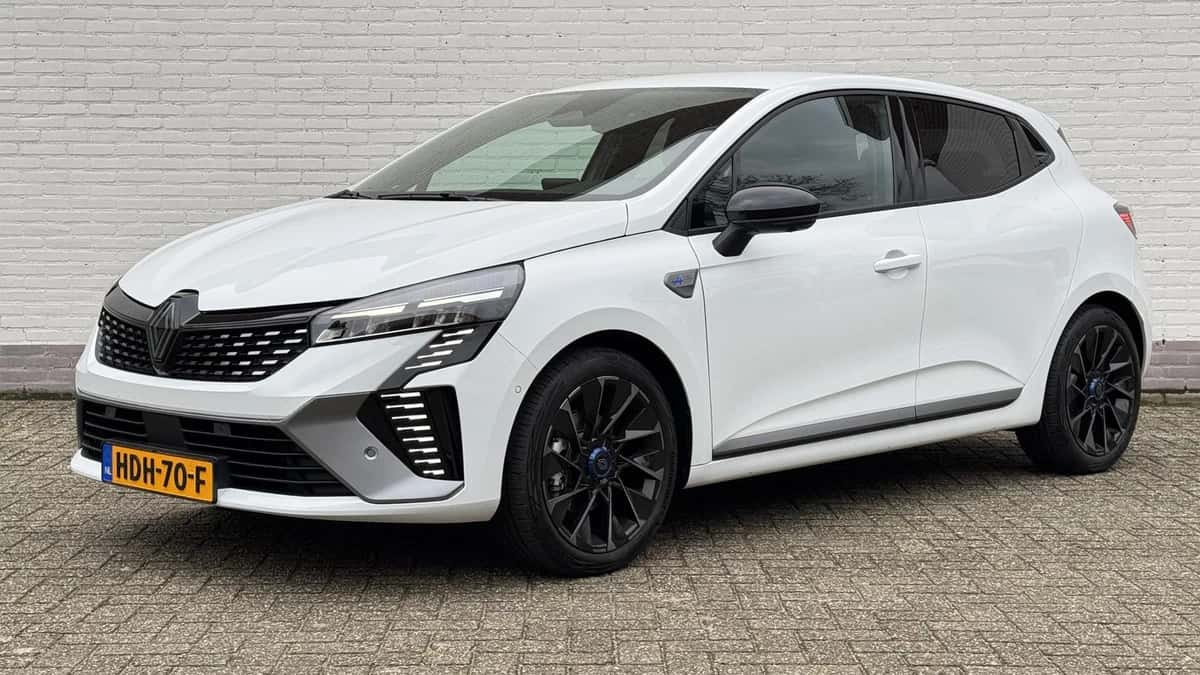 Renault Clio (2025) — foto 1