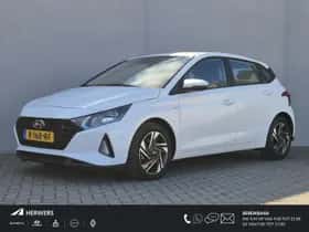 Mitsubishi Space Star (2025) thumbnail 4