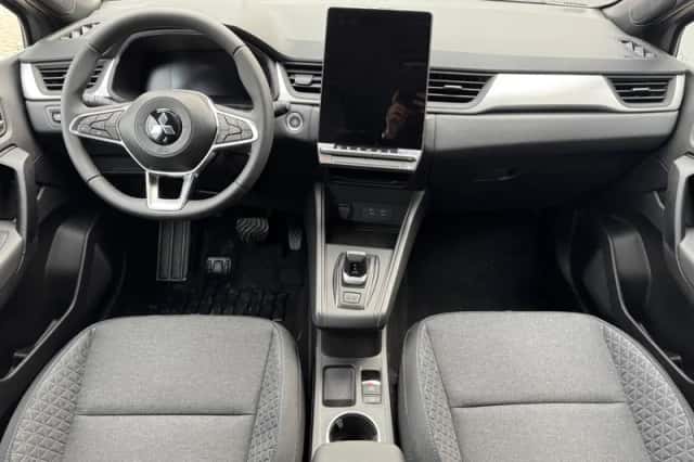 Mitsubishi Grandis (2026) thumbnail 2