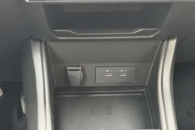Mitsubishi Grandis (2026) thumbnail 28