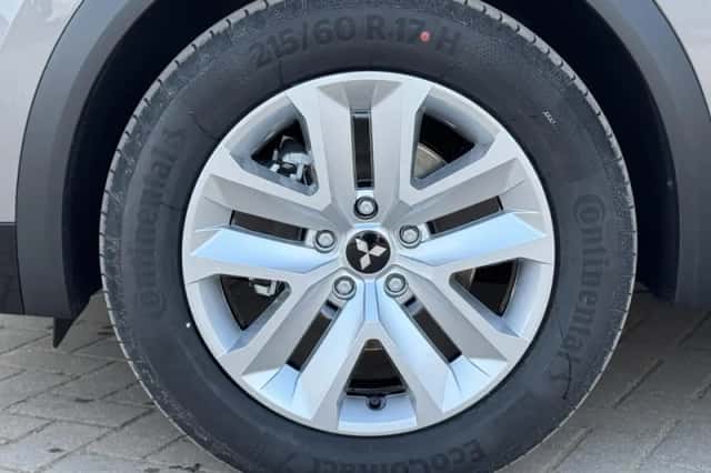 Mitsubishi Grandis (2026) thumbnail 33