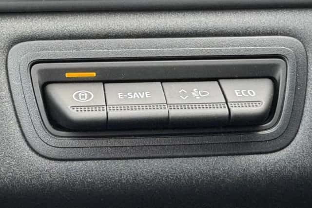 Mitsubishi Grandis (2026) thumbnail 51