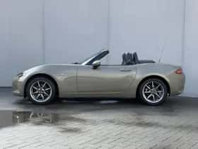 Mazda MX-5 (2023) thumbnail 11
