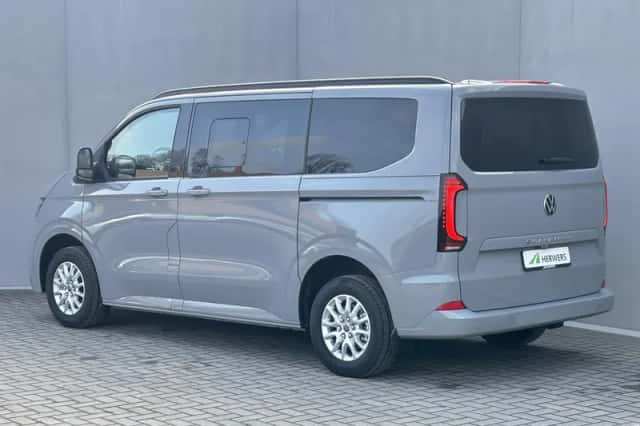 Volkswagen E-Transporter Caravelle (2025) thumbnail 15