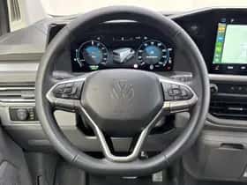 Volkswagen E-Transporter Caravelle (2025) thumbnail 19