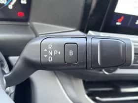 Volkswagen E-Transporter Caravelle (2025) thumbnail 19