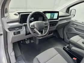 Volkswagen E-Transporter Caravelle (2025) thumbnail 20