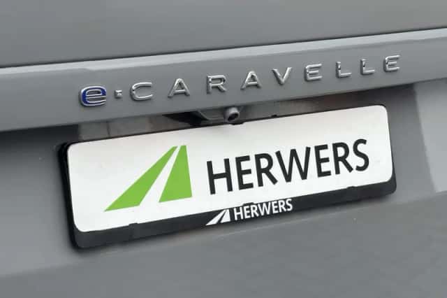 Volkswagen E-Transporter Caravelle (2025) thumbnail 26