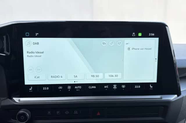 Volkswagen E-Transporter Caravelle (2025) thumbnail 48