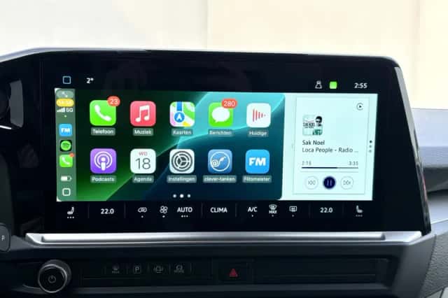 Volkswagen E-Transporter Caravelle (2025) thumbnail 6
