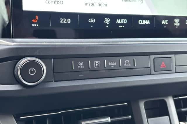 Volkswagen E-Transporter Caravelle (2025) thumbnail 51