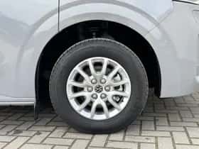 Volkswagen E-Transporter Caravelle (2025) thumbnail 52