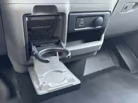 Volkswagen E-Transporter Caravelle (2025) thumbnail 62