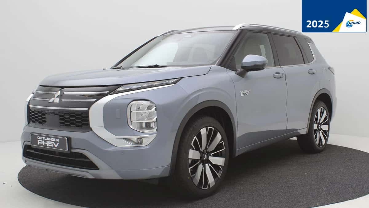 Mitsubishi Outlander (2026) — foto 1