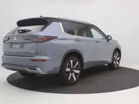 Mitsubishi Outlander (2026) thumbnail 5