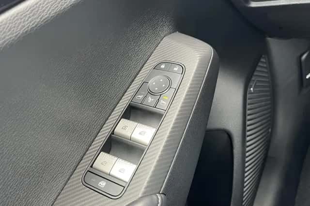 Mitsubishi Outlander (2026) thumbnail 14