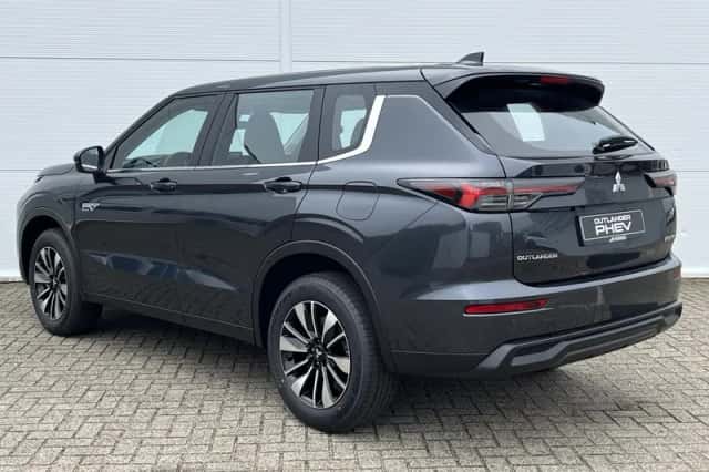 Mitsubishi Outlander (2026) thumbnail 16