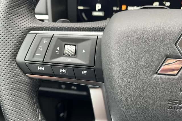 Mitsubishi Outlander (2026) thumbnail 24