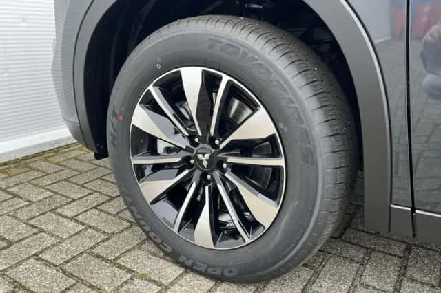 Mitsubishi Outlander (2026) thumbnail 29
