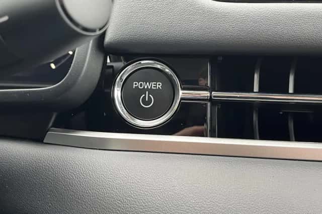 Mitsubishi Outlander (2026) thumbnail 40