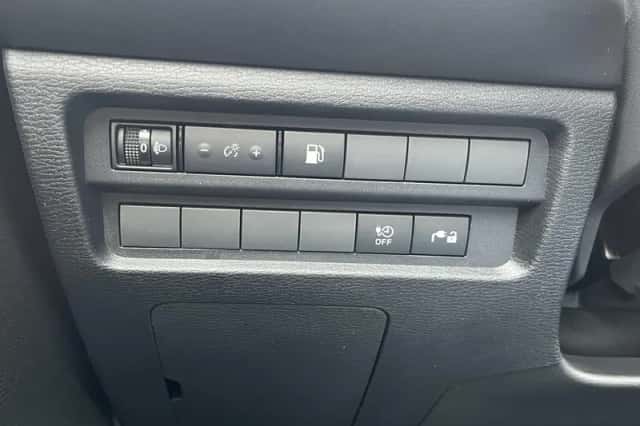 Mitsubishi Outlander (2026) thumbnail 43