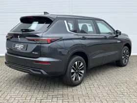 Mitsubishi Outlander (2026) thumbnail 6