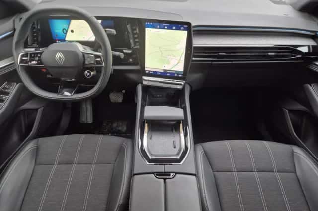 Renault Austral (2025) thumbnail 2