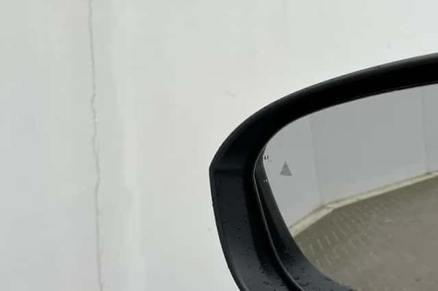 Nissan Qashqai (2024) thumbnail 5