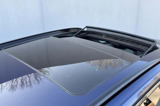 BMW 3-Serie (2023) thumbnail 4