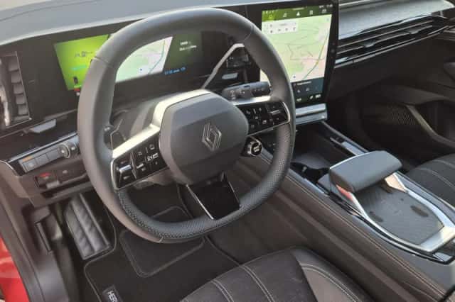Renault Austral (2025) thumbnail 18