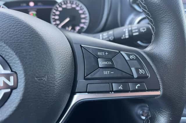 Nissan Juke (2023) thumbnail 11