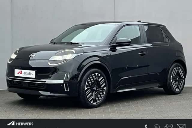 Nissan Micra (2026) thumbnail 1