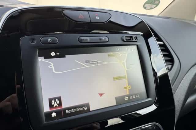 Renault Captur (2019) thumbnail 34
