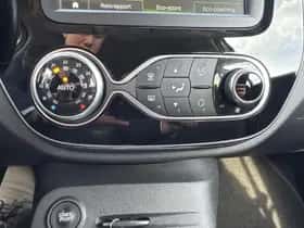 Renault Captur (2019) thumbnail 44