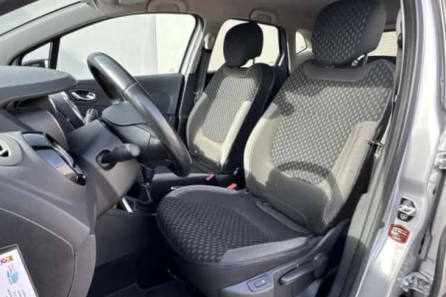 Renault Captur (2019) thumbnail 8