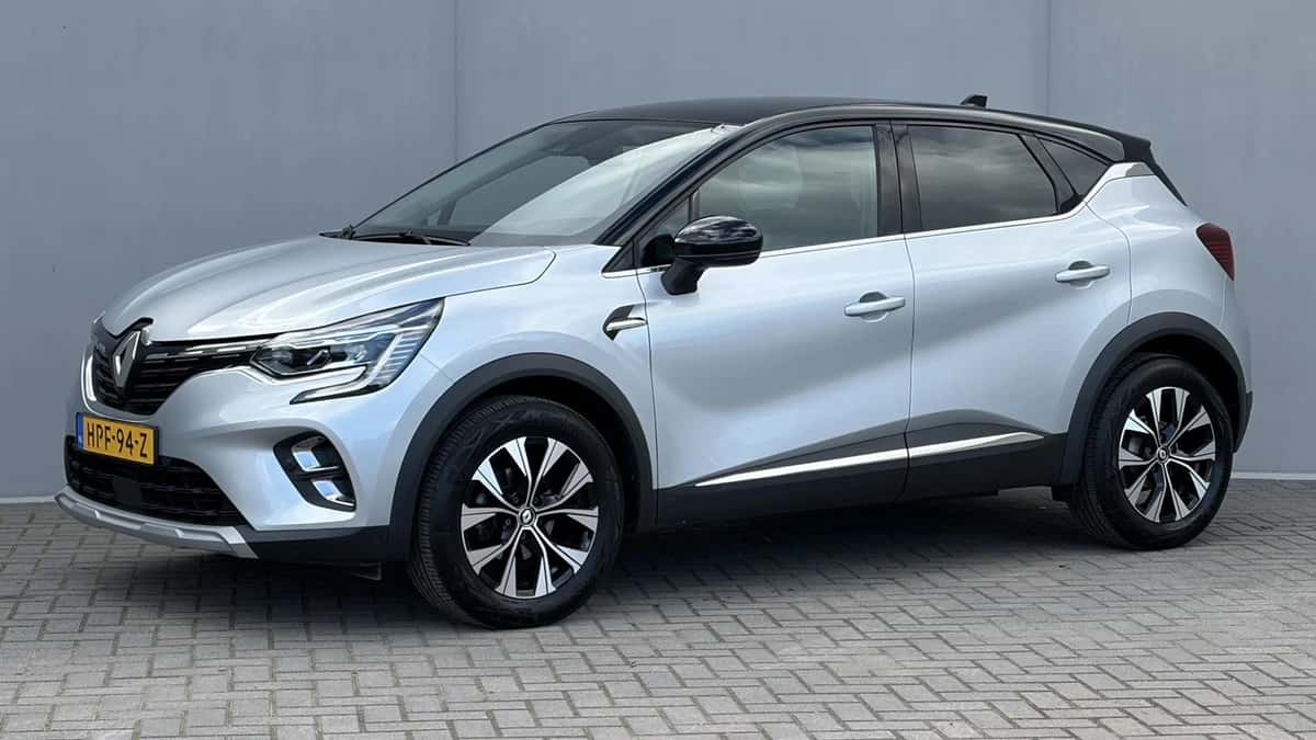 Renault Captur (2023) — foto 1