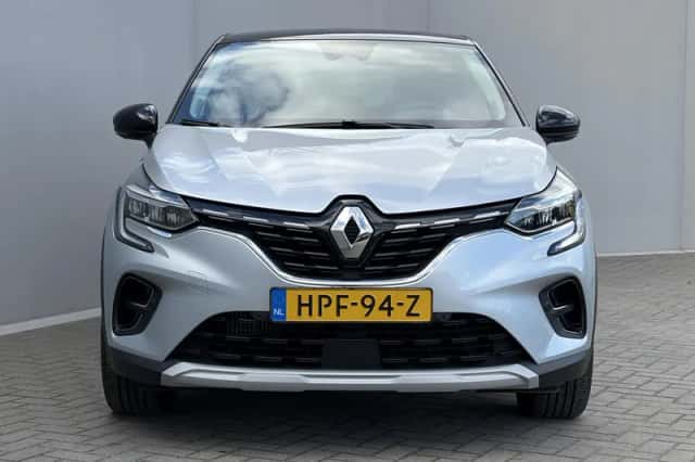 Renault Captur (2023) thumbnail 39