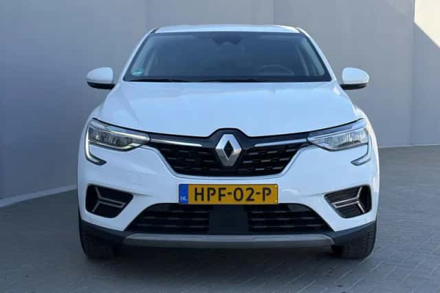 Renault Arkana (2022) thumbnail 39
