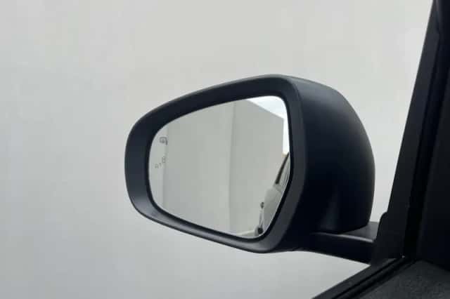 Suzuki Vitara (2020) thumbnail 42