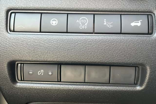 Nissan Qashqai (2023) thumbnail 34