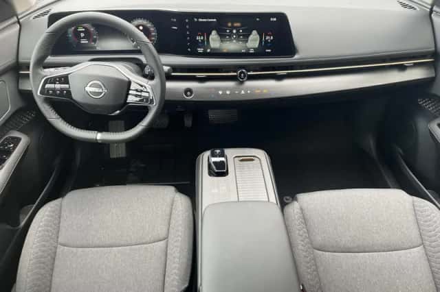 Nissan Ariya (2026) thumbnail 2