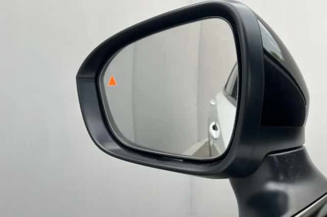 Nissan Ariya (2026) thumbnail 13