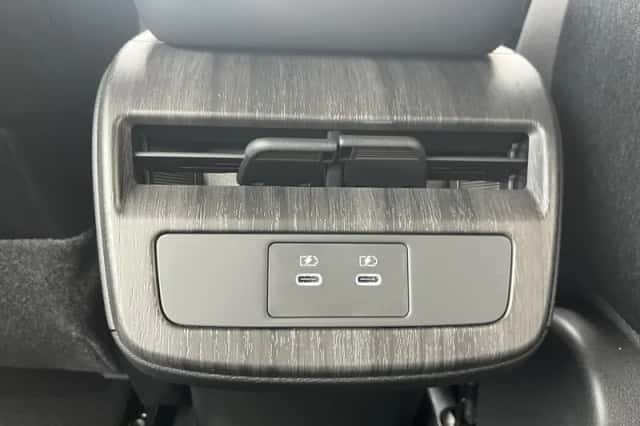Nissan Ariya (2026) thumbnail 26