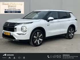 Mitsubishi Outlander (2025) thumbnail 1