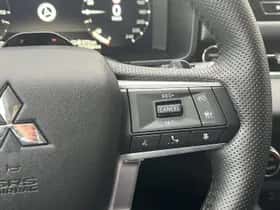 Mitsubishi Outlander (2025) thumbnail 13