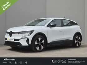 MINI Electric (2022) thumbnail 2
